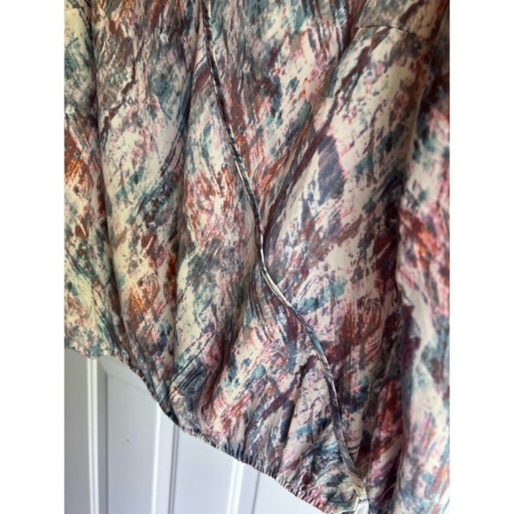 Willi Smith Pink, Blues Waterfall Print Blouse/Top/Shirt Size Medium - Picture 6 of 12